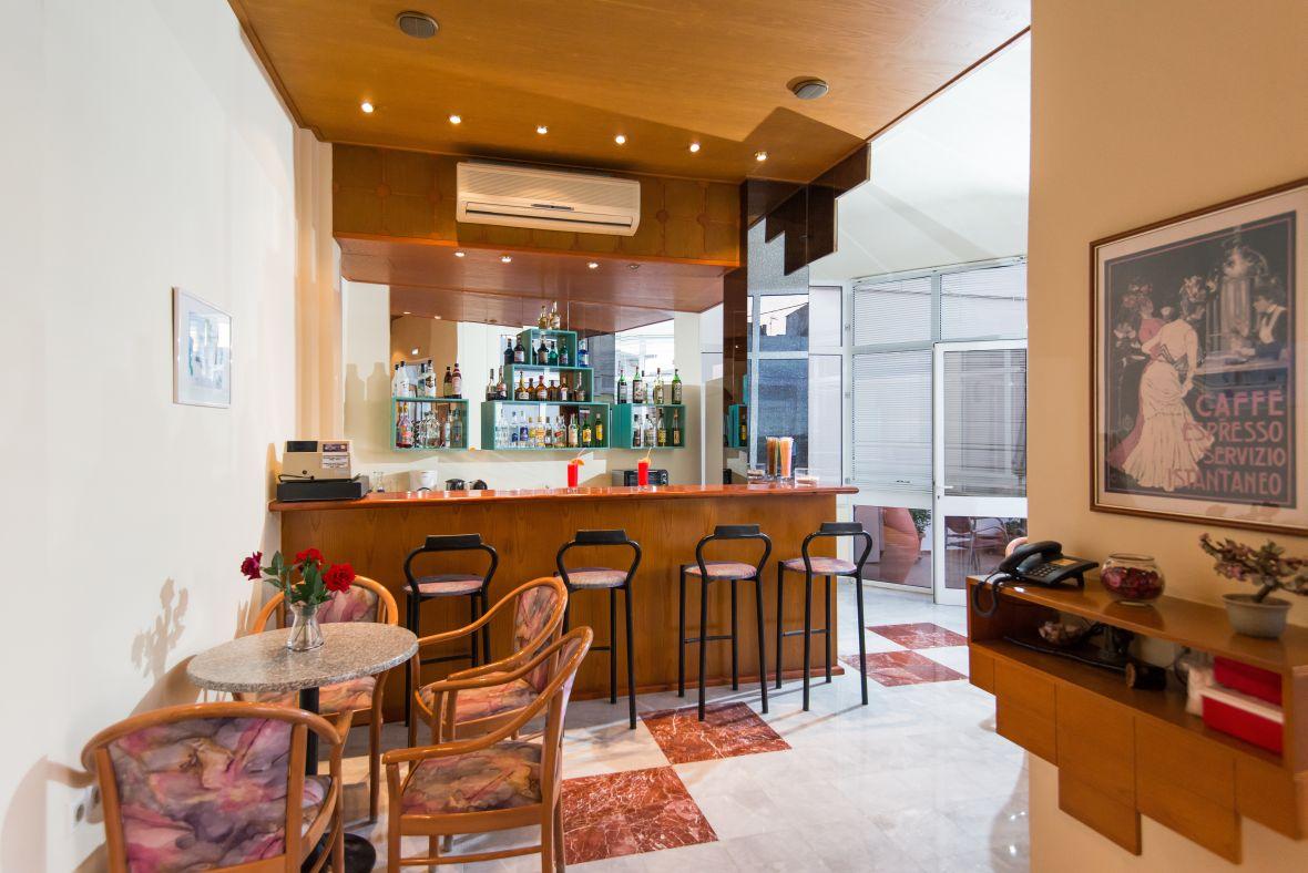 Daisy Hotel Apartments Retimno Zewnętrze zdjęcie